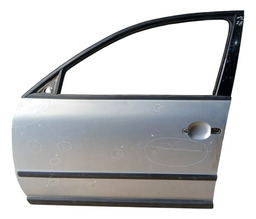 PORTA DIANTEIRA ESQUERDA PASSAT 1999 A 2005