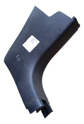 SOLEIRA DIANTEIRA DIREITA PORTA JETTA TSI 2011/2017