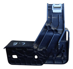 SUPORTE DO CONSOLE CENTRAL LADO ESQUERDO JETTA 2011 A 2017