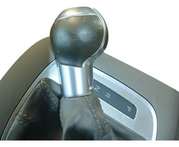 MANOPLA MOLDURA COIFA CÂMBIO AUDI Q3 2014/2016