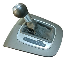 MANOPLA MOLDURA COIFA CÂMBIO AUDI Q3 2014/2016