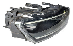 FAROL LADO DIREITO AUDI Q3 12/15