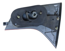 SINALEIRA DA TAMPA TRASEIRA LADO ESQUERDO CIVIC 06/11