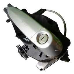 MAÇANETA EXTERNA DIANTEIRA ESQUERDA BMW 320I 05/11 DETALHE