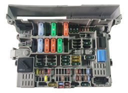 CAIXA DE FUSIVEL BMW 320I 05/11