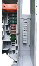 CAIXA DE FUSIVEL BMW 320I 05/11