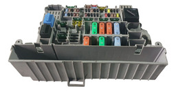CAIXA DE FUSIVEL BMW 320I 05/11