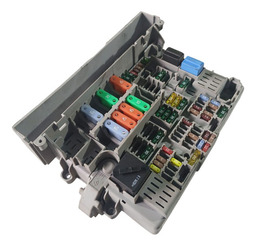 CAIXA DE FUSIVEL BMW 320I 05/11