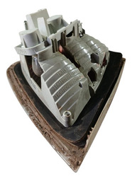 LANTERNA TAMPA TRASEIRA DIREITA BMW 320I 2005 A 2011