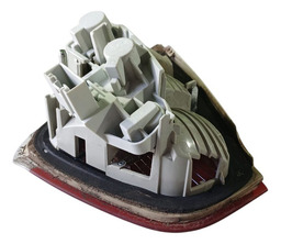 LANTERNA TAMPA TRASEIRA LADO ESQUERDO BMW 320I 2005 A 2011