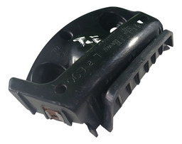 GUIA DO PARACHOQUE TRASEIRO ESQUERDO BMW 320I 05/11