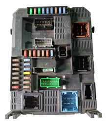 CAIXA FUSÍVEL PEUGEOT 208 2012/2021