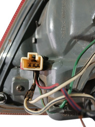 SINALEIRA DA TAMPA LADO ESQUERDO HILUX SW4 05/08