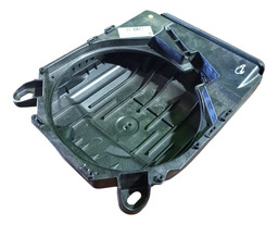 BASE SUBWOOFER LADO DIREITO BMW 320I 05/11