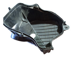 CAIXA INFERIOR FILTRO DE AR BMW 320I 05/11