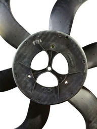 HÉLICE VENTOINHA RADIADOR BMW 320I 05/11