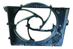 DEFLETOR VENTOINHA RADIADOR BMW 320I 2.0 05/11