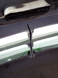 PARACHOQUE DIANTEIRO SPIN 2013/2017 DETALHE