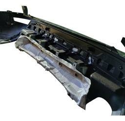 PARACHOQUE TRASEIRO LAND ROVER EVOQUE 12/15 DETALHE