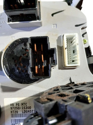 COMANDO AR CONDICIONADO HB20 12/19 ORIGINAL DETALHE