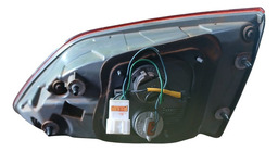 LANTERNA DA TAMPA LADO ESQUERDO HB20 16/18