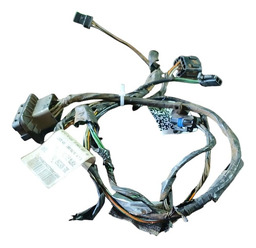 CHICOTE PORTA TRASEIRA DIREITA LINEA 09/14