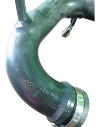 MANGUEIRA DO INTERCOOLER LADO ESQUERDO HILUX SW4 17/21