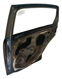 PORTA TRASEIRA DIREITA LINEA 09/14 DETALHE