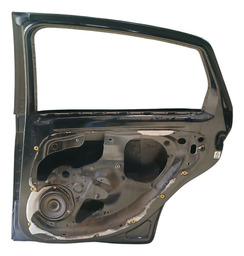 PORTA TRASEIRA DIREITA LINEA 09/14 DETALHE