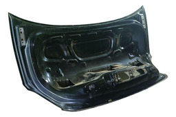 TAMPA TRASEIRA LINEA 09/14 DETALHE