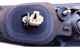  LANTERNA ESQUERDA TAMPA TRASEIRA HILUX SW4 17/21