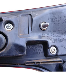  LANTERNA ESQUERDA TAMPA TRASEIRA HILUX SW4 17/21