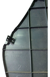 ACABAMENTO LATERAL PORTA MALAS LADO ESQUERDO HILUX SW4 17/21