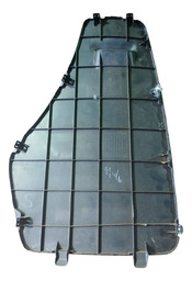 ACABAMENTO LATERAL PORTA MALAS LADO ESQUERDO HILUX SW4 17/21