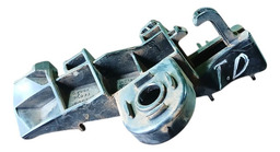 Guia Direito Do Parachoque Traseiro Hilux Sw4 17/21