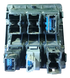 BOTÃO ABERTURA DO PORTA MALAS/PARK ASSIST HILUX SW4 17/21