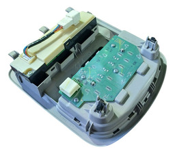 LUZ DE TETO TRASEIRA C/COMANDO DE AR HILUX SW4 17/21