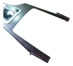 ACABAMENTO DA ALAVANCA DE MARCHA HILUX SW4 17/21