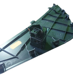 ACABAMENTO PAINEL LADO DIREITO HILUX SW4 17/21