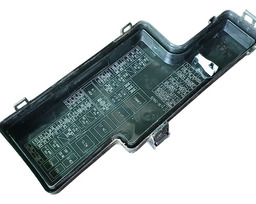 TAMPA CAIXA DE FUSÍVEIS HILUX SW4 2017 A 2021