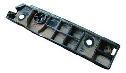 GUIA ESQUERDO DO PARACHOQUE DIANTEIRO ESQ HILUX SW4 17/21