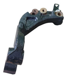 SUPORTE DA BOMBA DE DIREÇÃO HILUX SW4 2.8 17/21