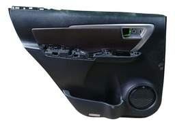 FORRO PORTA TRASEIRA ESQUERDA HILUX SW4 2017 a 2021