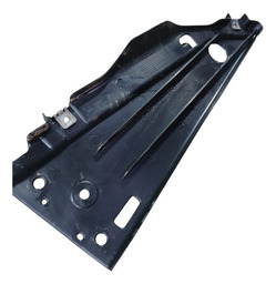 SUPORTE LAMEIRO TRASEIRO DIREITO HILUX SW4 17/21