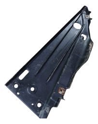 SUPORTE LAMEIRA TRASEIRO ESQUERDO HILUX SW4 17/21