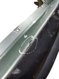 PARA-CHOQUE TRASEIRO TOYOTA HILUX SW4 17/21 DETALHE