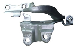 DOBRADIÇA DIREITA DO CAPÔ HILUX SW4 SRX 17/21