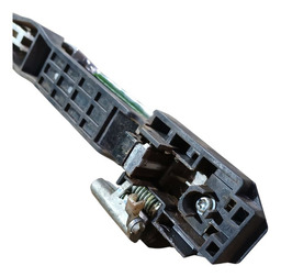 MAÇANETA EXTERNA TRASEIRA ESQUERDA L200 09/14