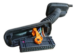 CHICOTE PORTA DIANTEIRA ESQUERDA POLO 2018 A 2020