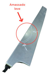 ACABAMENTO FRISO DIREITO PAINEL PASSAT VARIANT 06/10 DETALHE